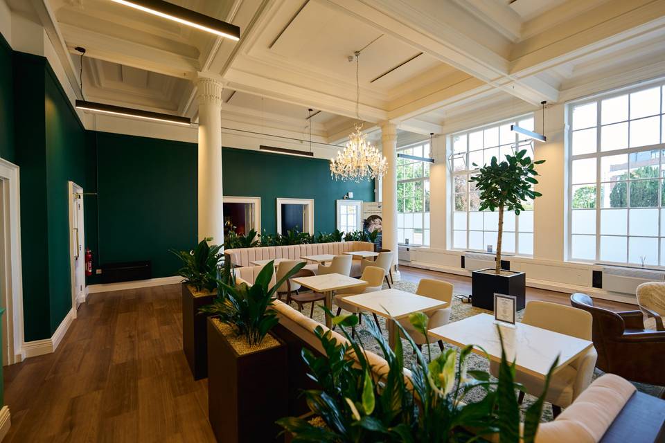 Heritage Lounge