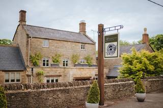 The Feathered Nest Inn