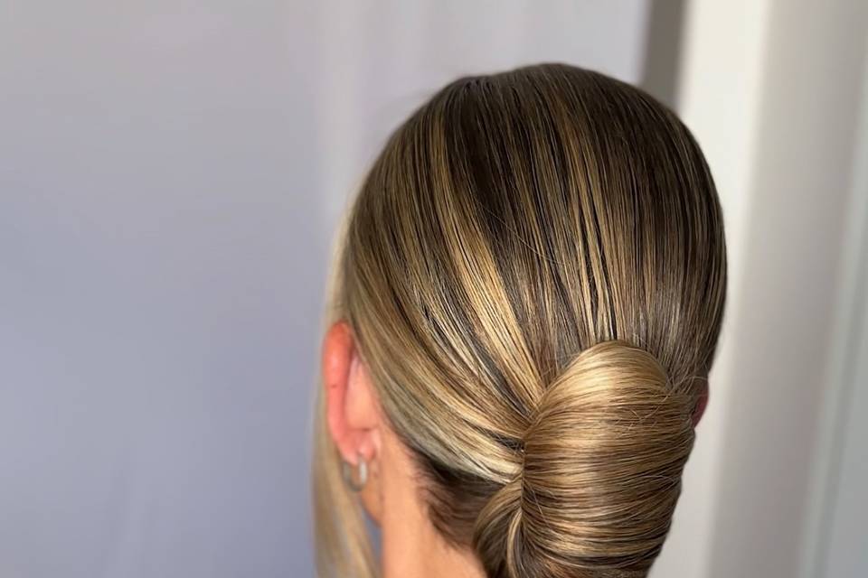 Low sleek bun