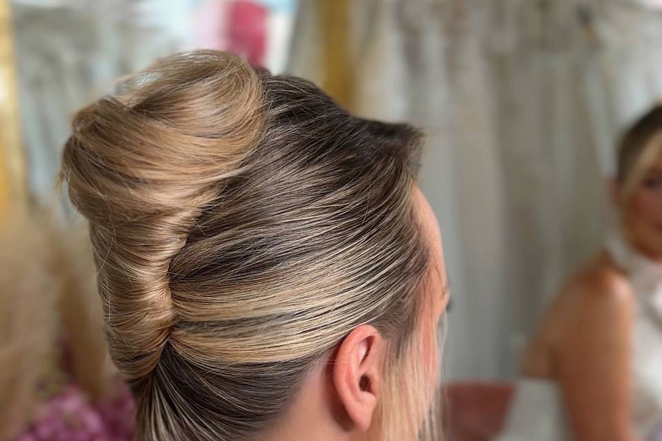Elegant twist