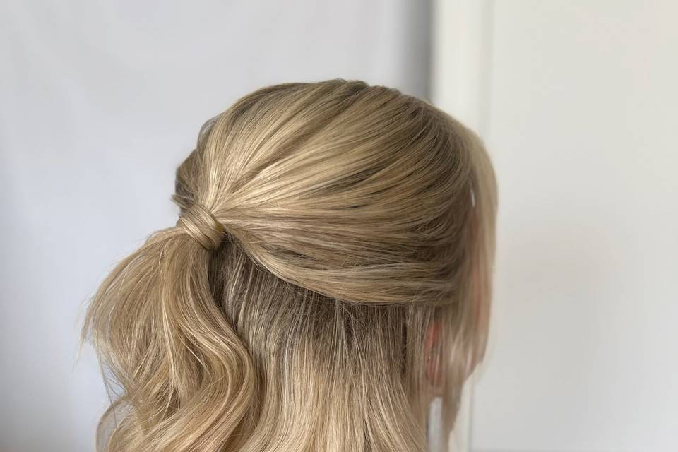 Half up pony