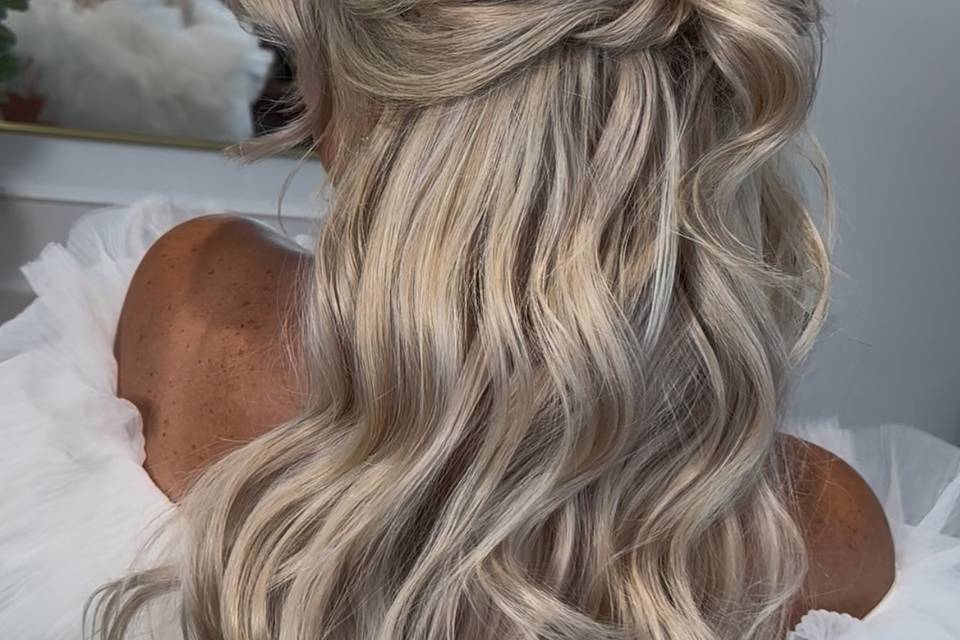 Textured half up