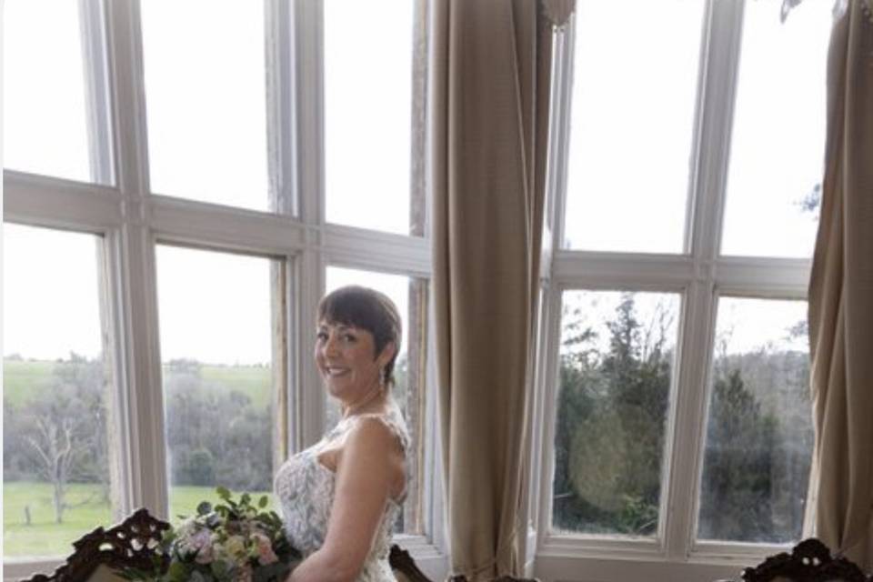 Orchardleigh House Bride