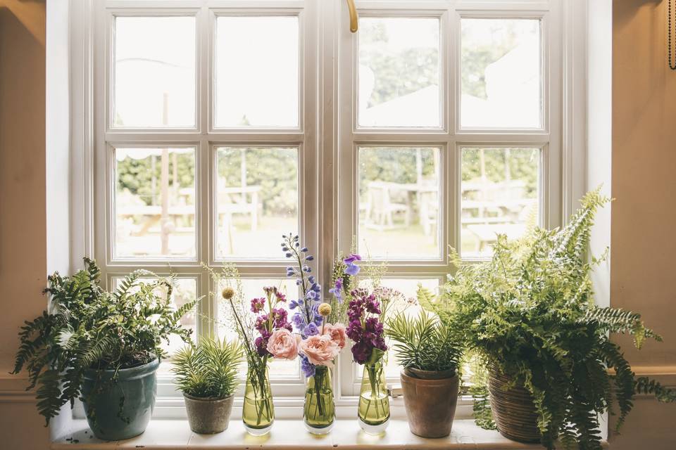 Bud vases