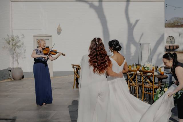 Rearranging dress for photos