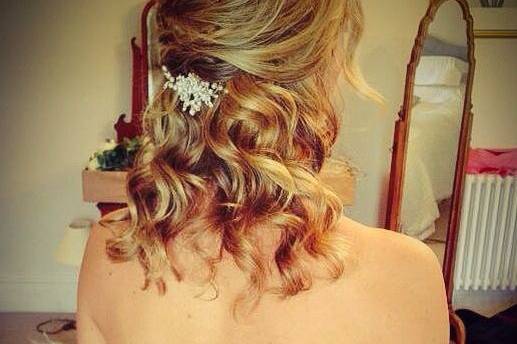 Bridal hair