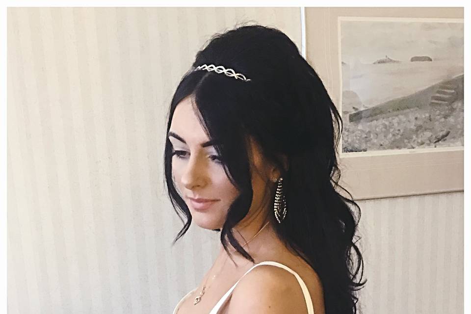 Bridal hair & Makeup