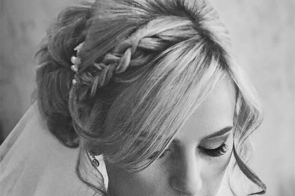 Bridal hair & Makeup