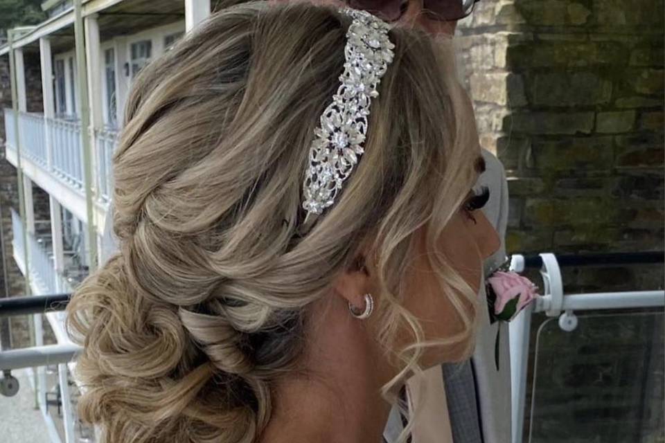 Bridal hair & makeup