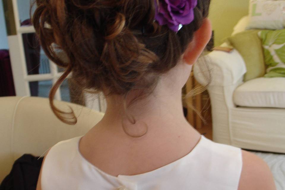 Flower girls hair