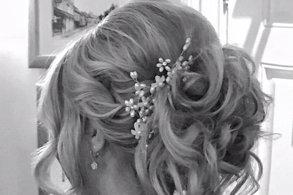 Bridal hair