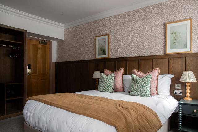 Boutique double Bedroom