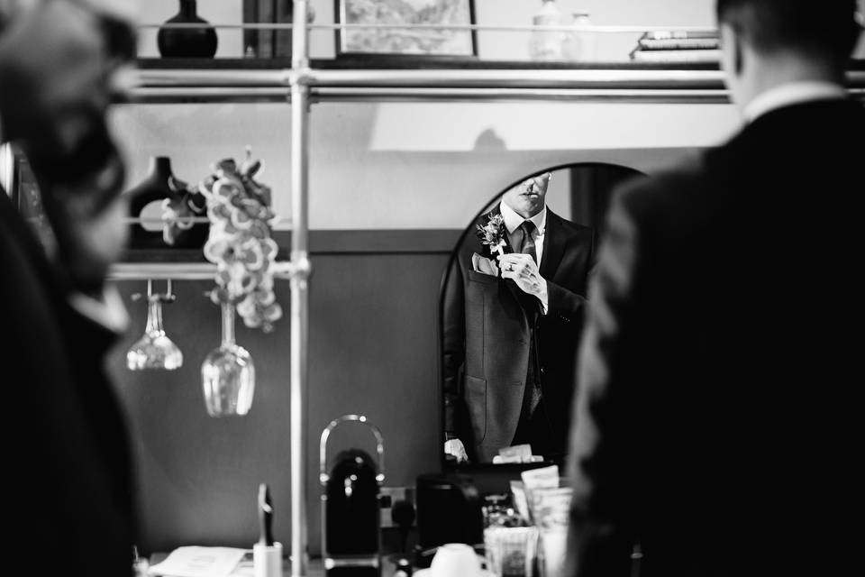 Grooms final touches