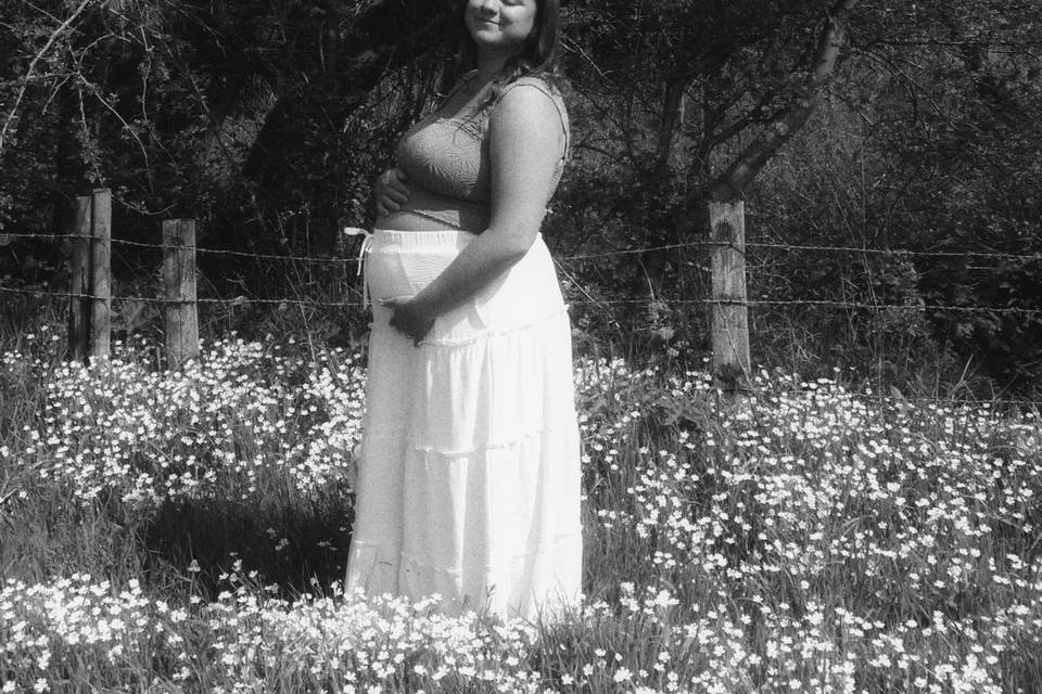 Maternity shoot 🤎