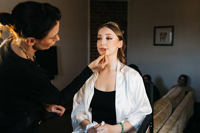 Lynsay Adele Bridal