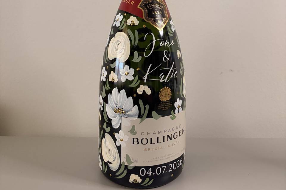 Bottle painting service