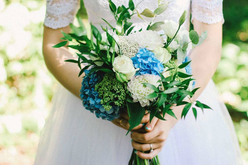 Bridal bouquet detail