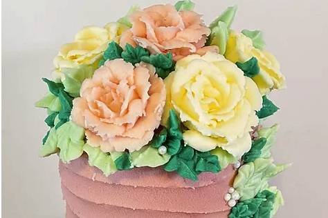 Buttercream roses