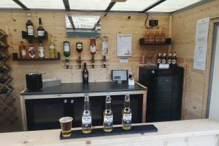 Gilbert's Gin And Prosecco Mobile Bar