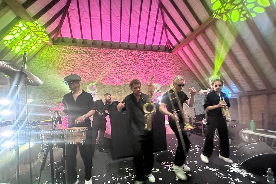 ALR Interactive live band