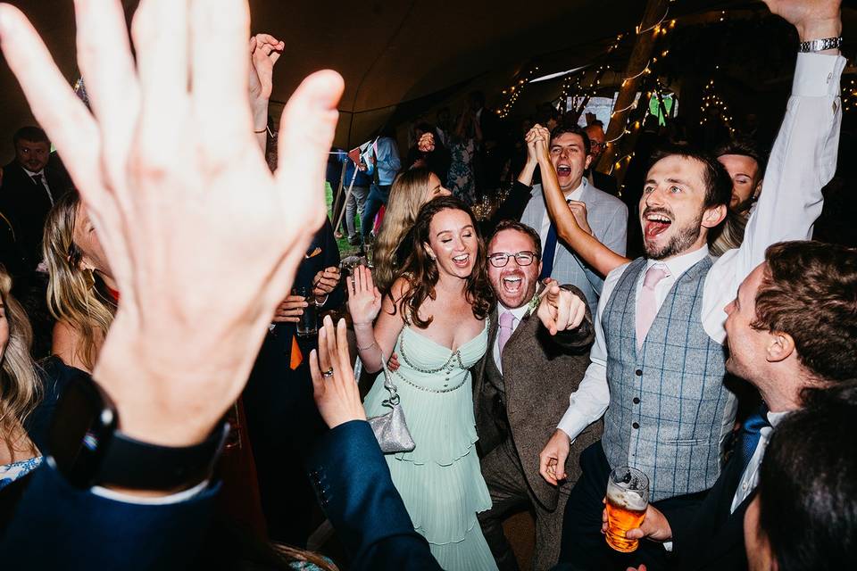 Fun cutting the cake - Kevin Fern Photography