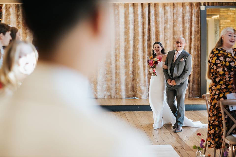 Natural wedding photos