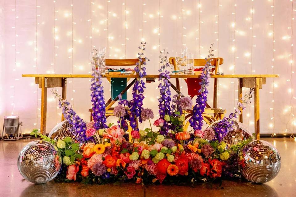 Sweetheart table