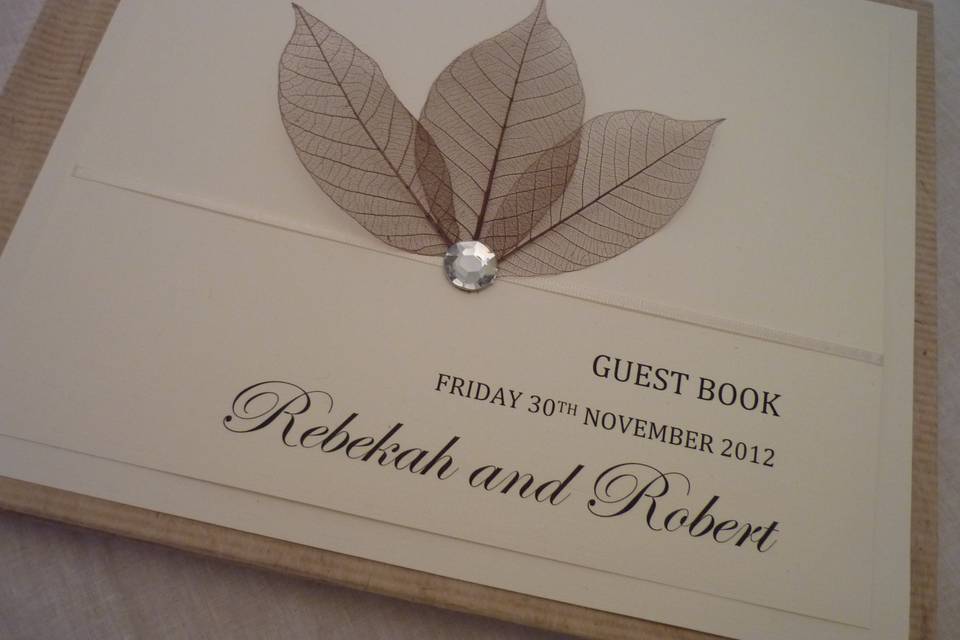 Guest Book - Viola Design