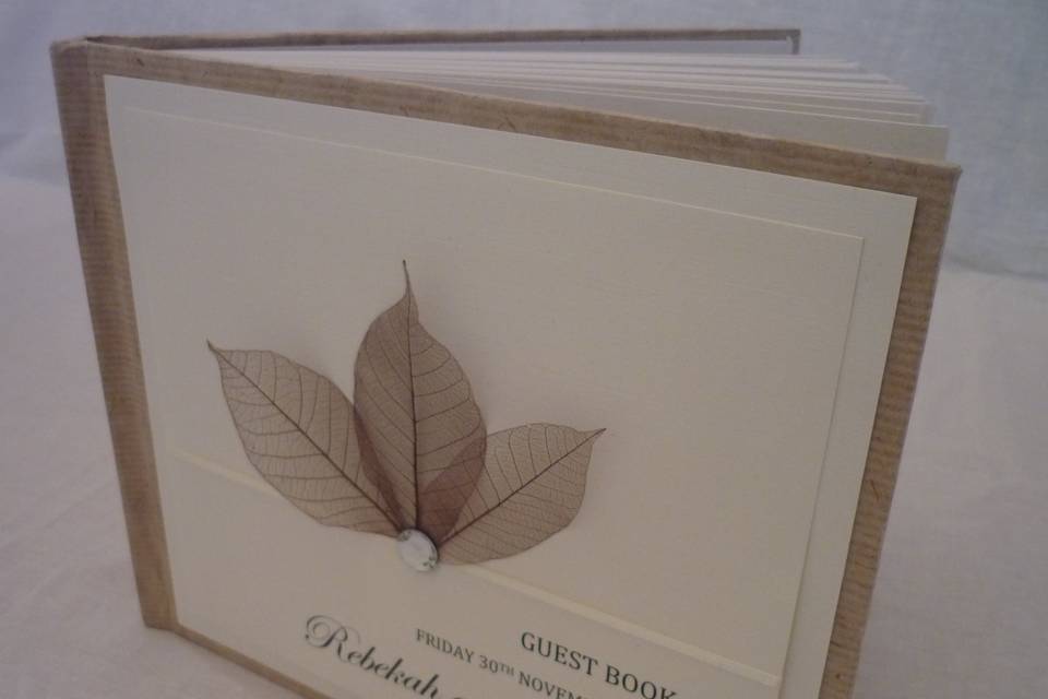 Guest Book - Viola Design