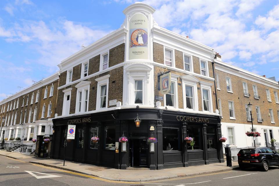 The Coopers Arms exterior