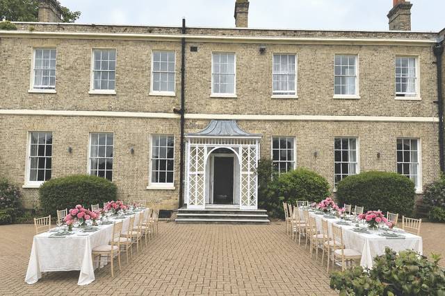 Outdoor Dining Prince Regent