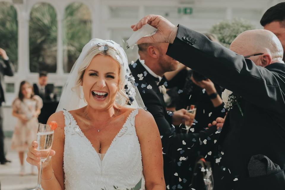 Bride Yvonne at Isla Gladstone
