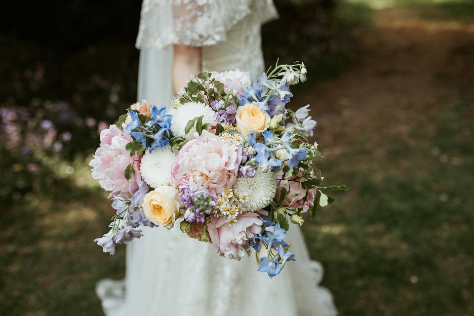 Bouquet details at Weetwood