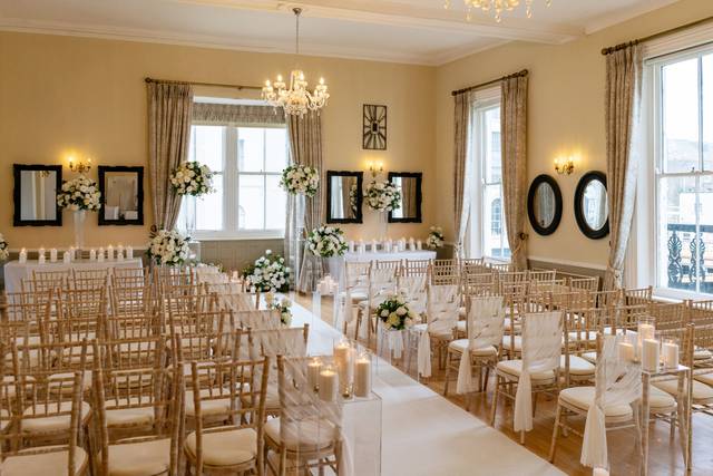 Boston Suite Ceremony