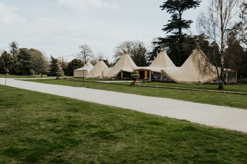 Tipi wedding on the lawns