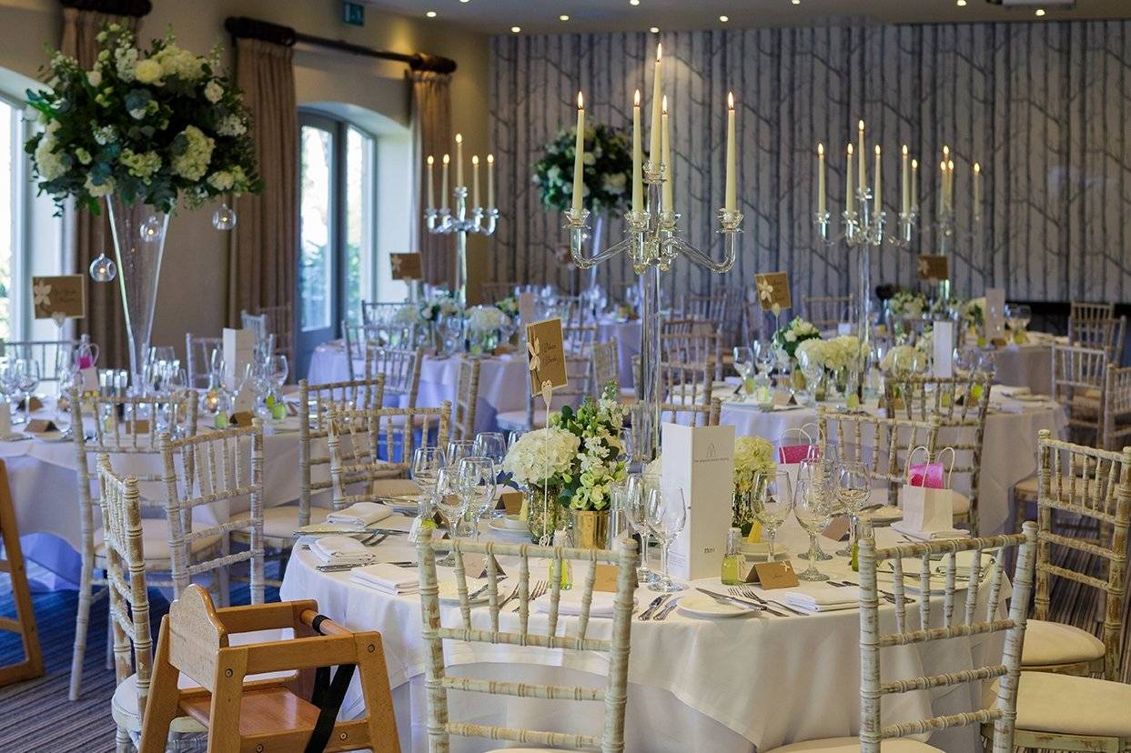 The Manor House Hotel Wedding Venue Moreton-in-Marsh, Gloucestershire ...