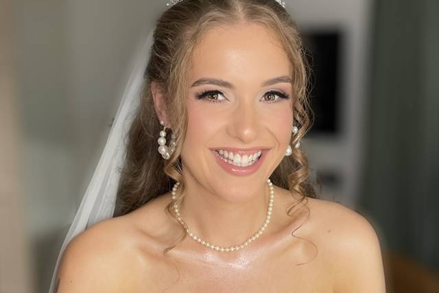 Bridal hair and makeup package
