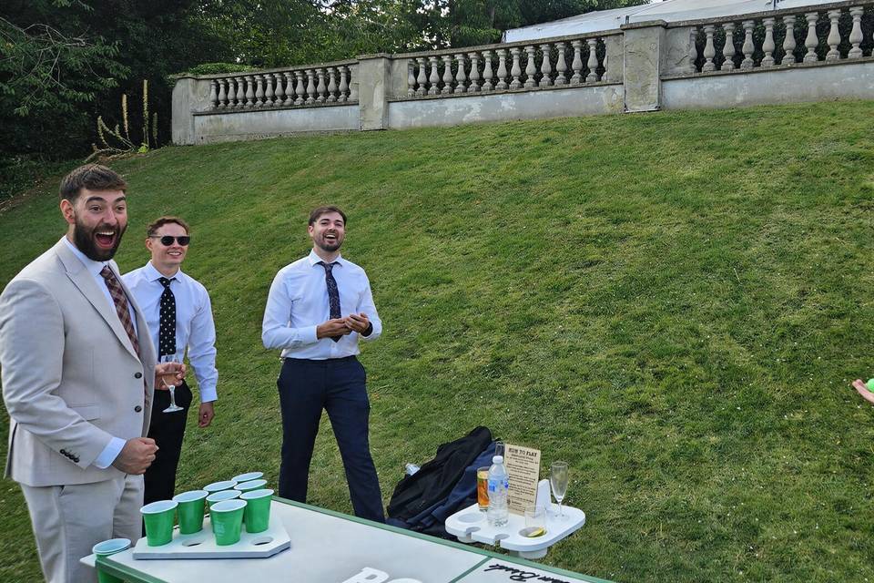 BEER(less) PONG