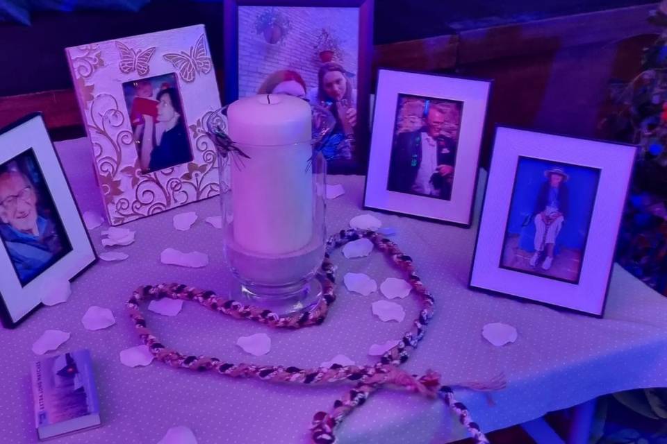 Memory table and handfasting c