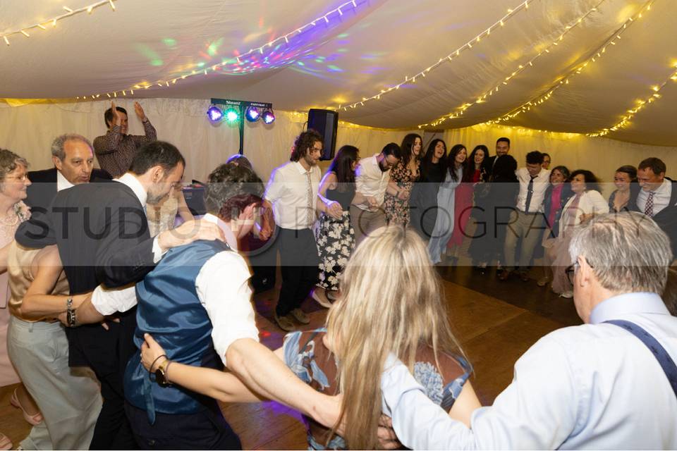 Italian-Romanian Dance