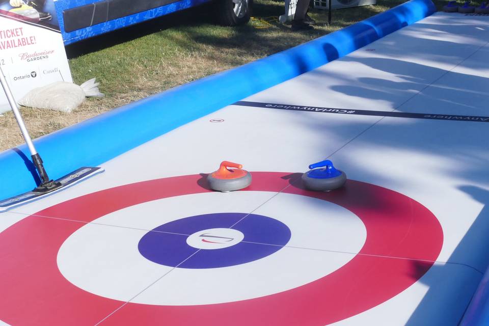 Inflatable Curling