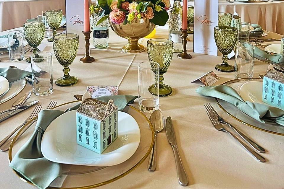 Wedding Breakfast tablescape