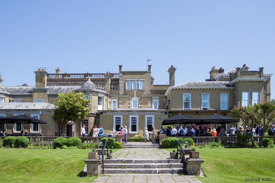 Chilworth Manor Hotel