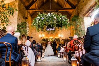 Cripps Barn Wedding Venue Cirencester, Gloucestershire | hitched.co.uk