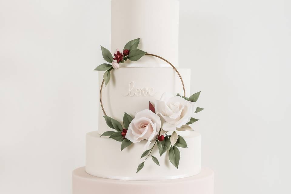 Floral hoop wedding cake