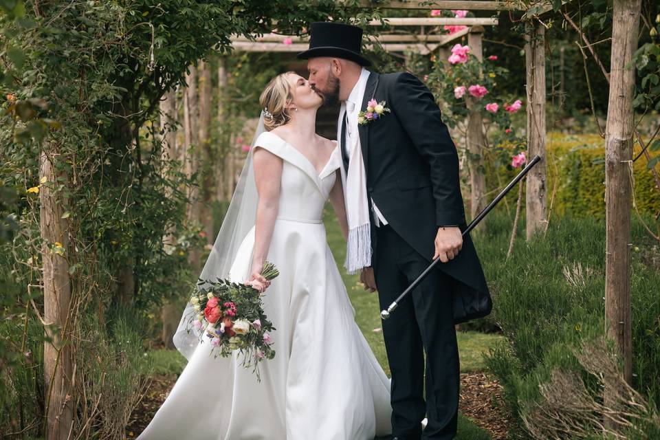 Garden Kiss