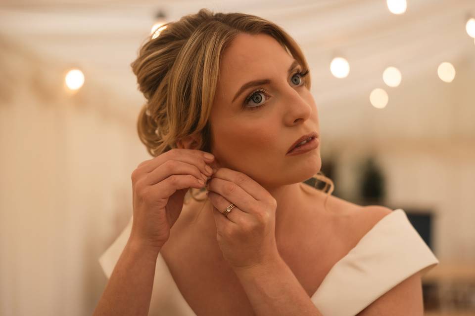 Close up of bride