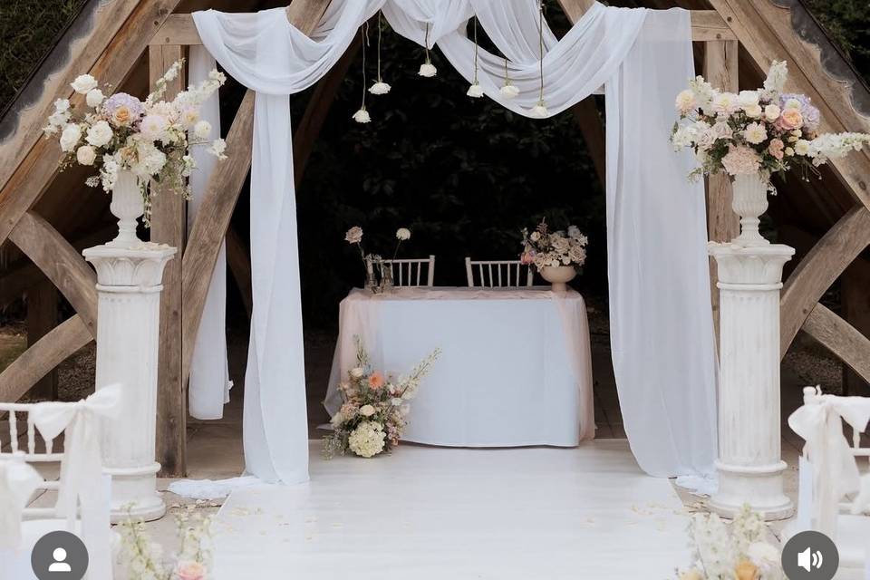 Outdoor ceremony