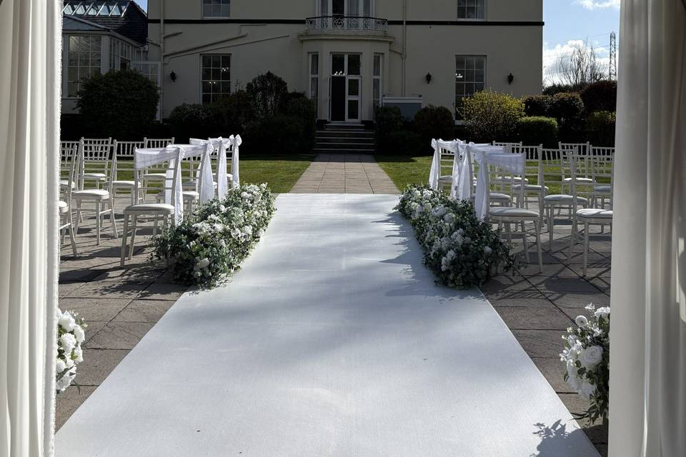 Outdoor ceremony