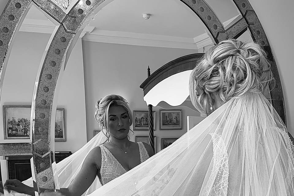 Editorial snapshots